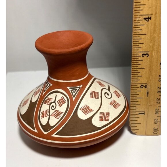 Clay Pottery Vase Quibor Lara Folk Art Venezuela 3.5" - Picture 6 of 6